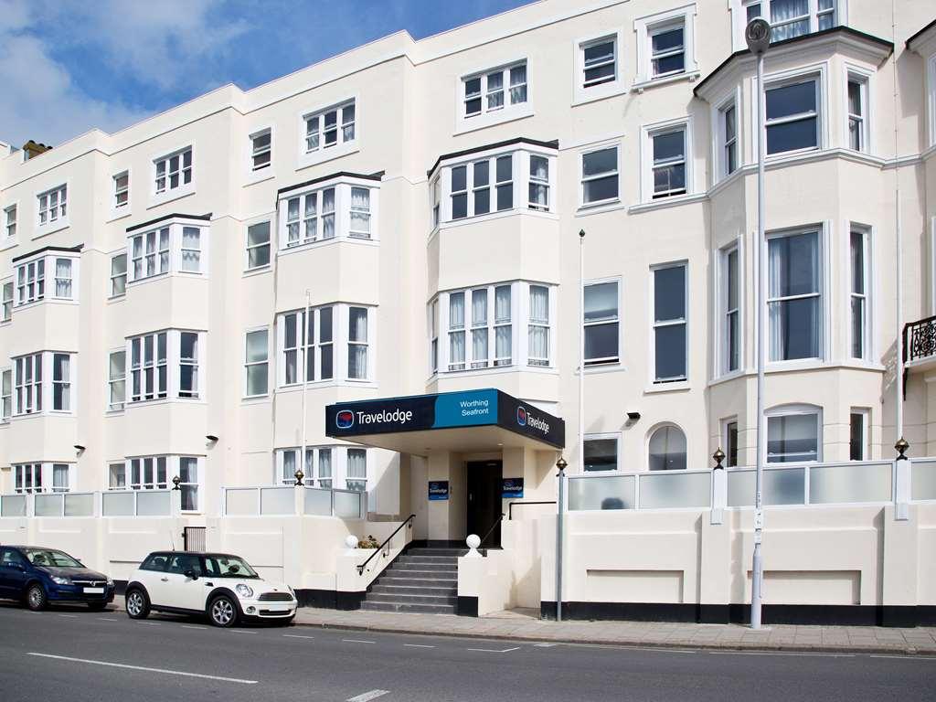 Premier Inn Worthing Seafront Экстерьер фото